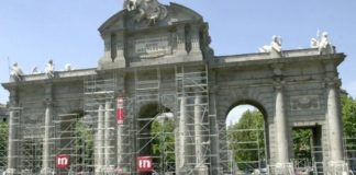 La Puerta de Alcalá podrá visitarse durante su restauración