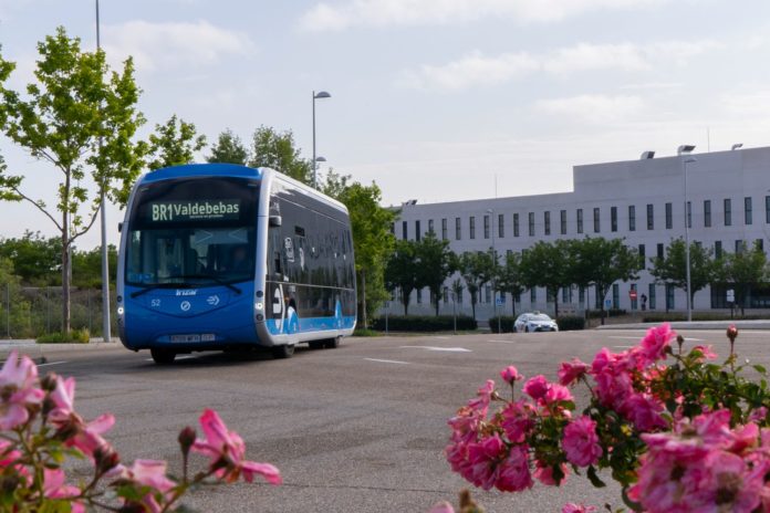 Madrid pone en funcionamiento la primera línea de bus rápido